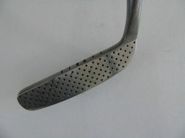 CALLAWAY BOBBY JONES HICKORY STICK LITTLE POISON PUTTER - 34" 3 CALLAWAY BOBBY JONES HICKORY STICK LITTLE POISON PUTTER - 34"