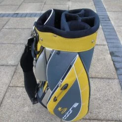 KING COBRA REVERSE LIGHT WEIGHT CART BAG - SOLD -Spares Shop DSC04709 600x450 1