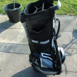 SUN MOUNTAIN H2NO LIGHT CARRY BAG WITH STAND - SOLD -Spares Shop DSC06209 600x450 1