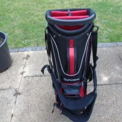TAYLORMADE LIGHT CARRY BAG WITH STAND - SOLD -Spares Shop DSC06808 600x450 1