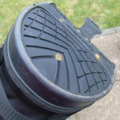 TAYLORMADE LIGHT CARRY BAG WITH STAND - SOLD -Spares Shop DSC06810 600x450 1